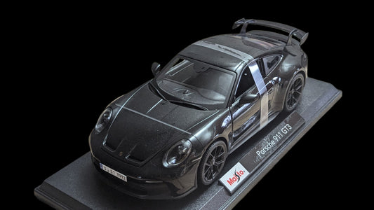 1:18 Maisto - Porsche 911 GT3 Metallic Black (BRAND NEW) 1/18