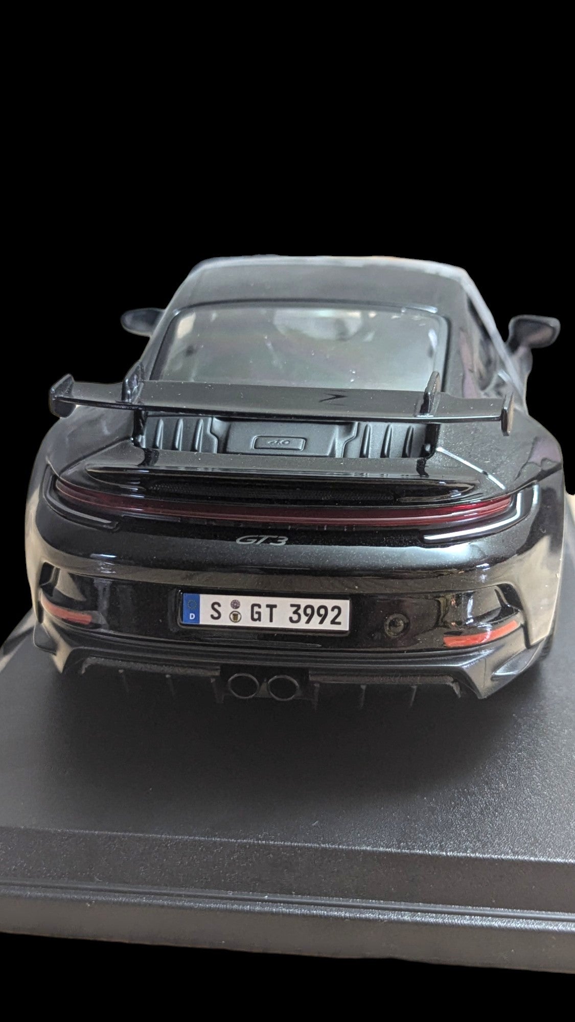 1:18 Maisto - Porsche 911 GT3 Metallic Black (BRAND NEW) 1/18