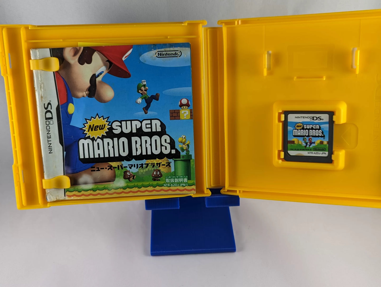 DS SUPER MARIO BROS game - Nintendo Japan Original Edition