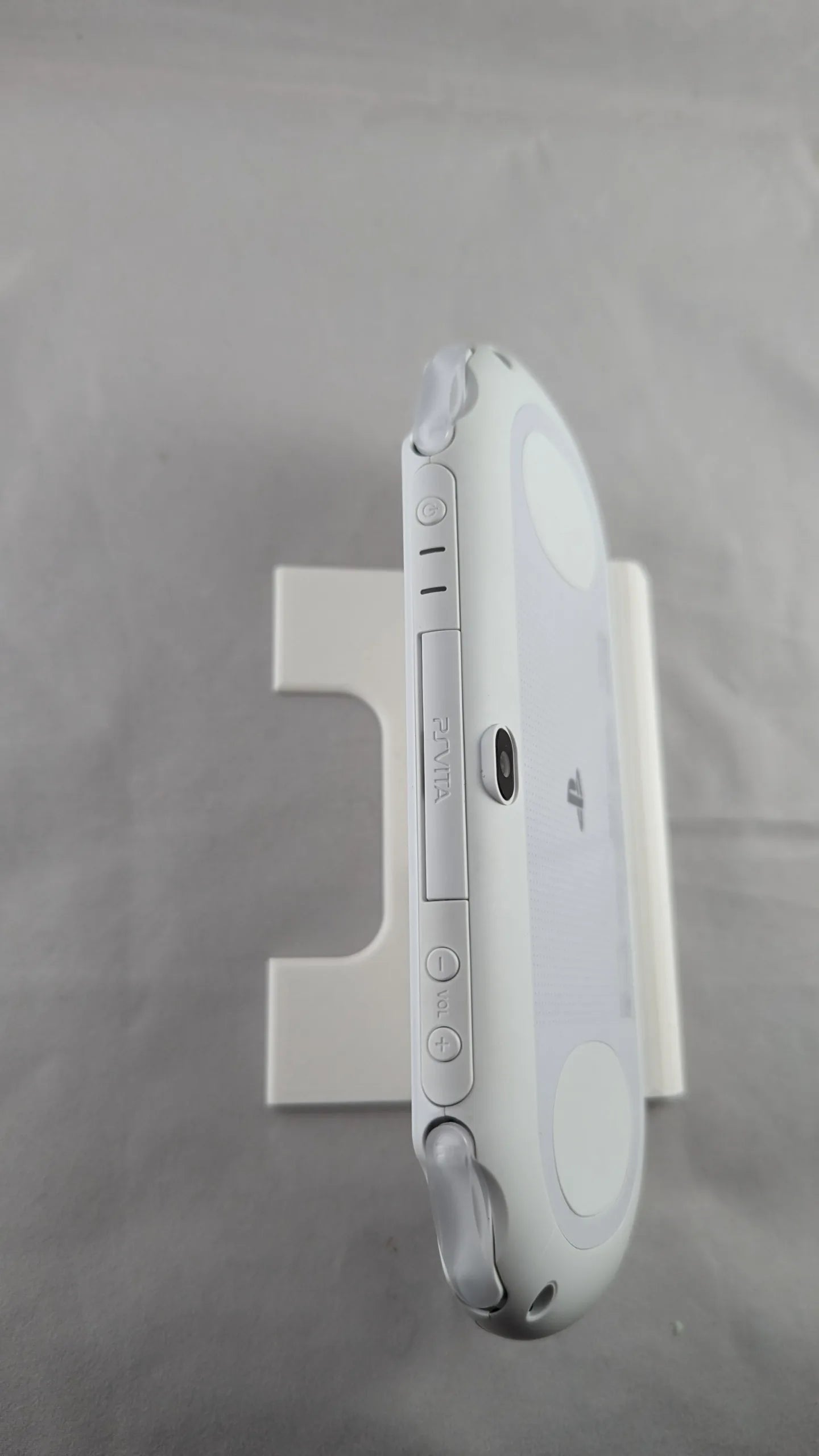 PS VITA - PCH 2000 PlayStation White  (JAPAN EDITION) SONY