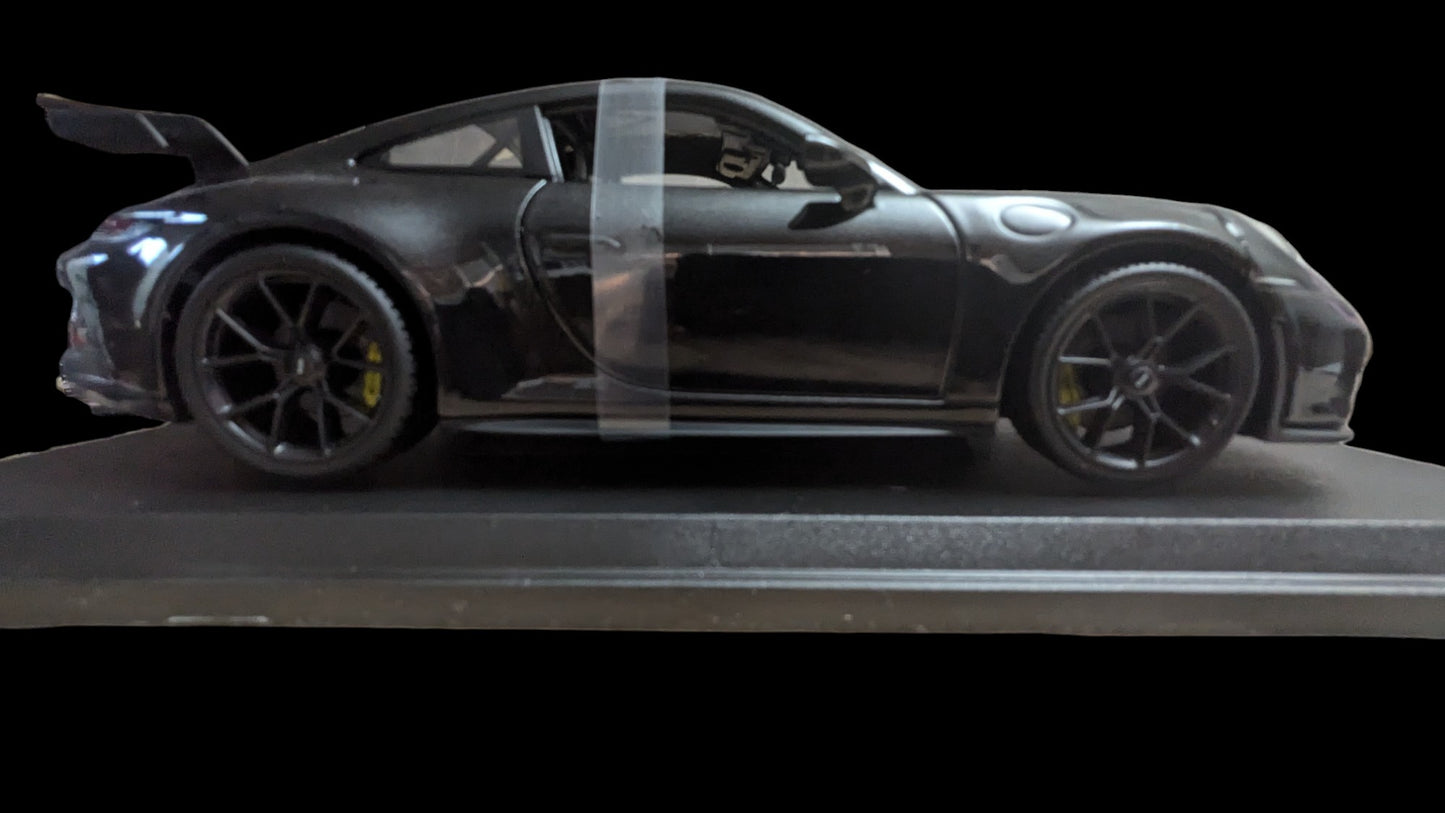 1:18 Maisto - Porsche 911 GT3 Metallic Black (BRAND NEW) 1/18