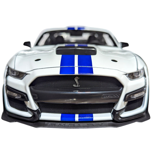 1:18 Maisto - Mustang Shelby GT500 2020 - White stripe  (BRAND NEW) 1/18