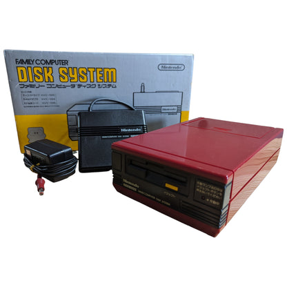 UNIDAD FAMICOM + DISCO FAMICOM (EN CAJA, NUEVA, CON CORREA REPARADA) NINTENDO (SOLO Edición JAPONESA)