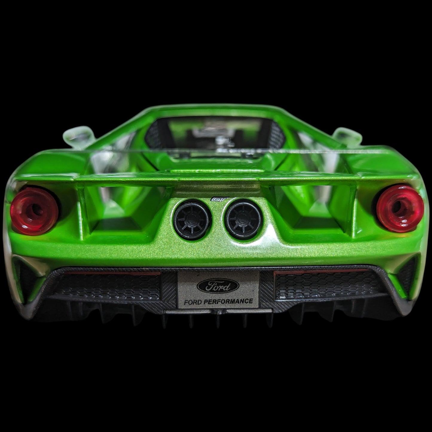 Maisto - Ford GT 2017 - Verde (NUEVO) 1:18