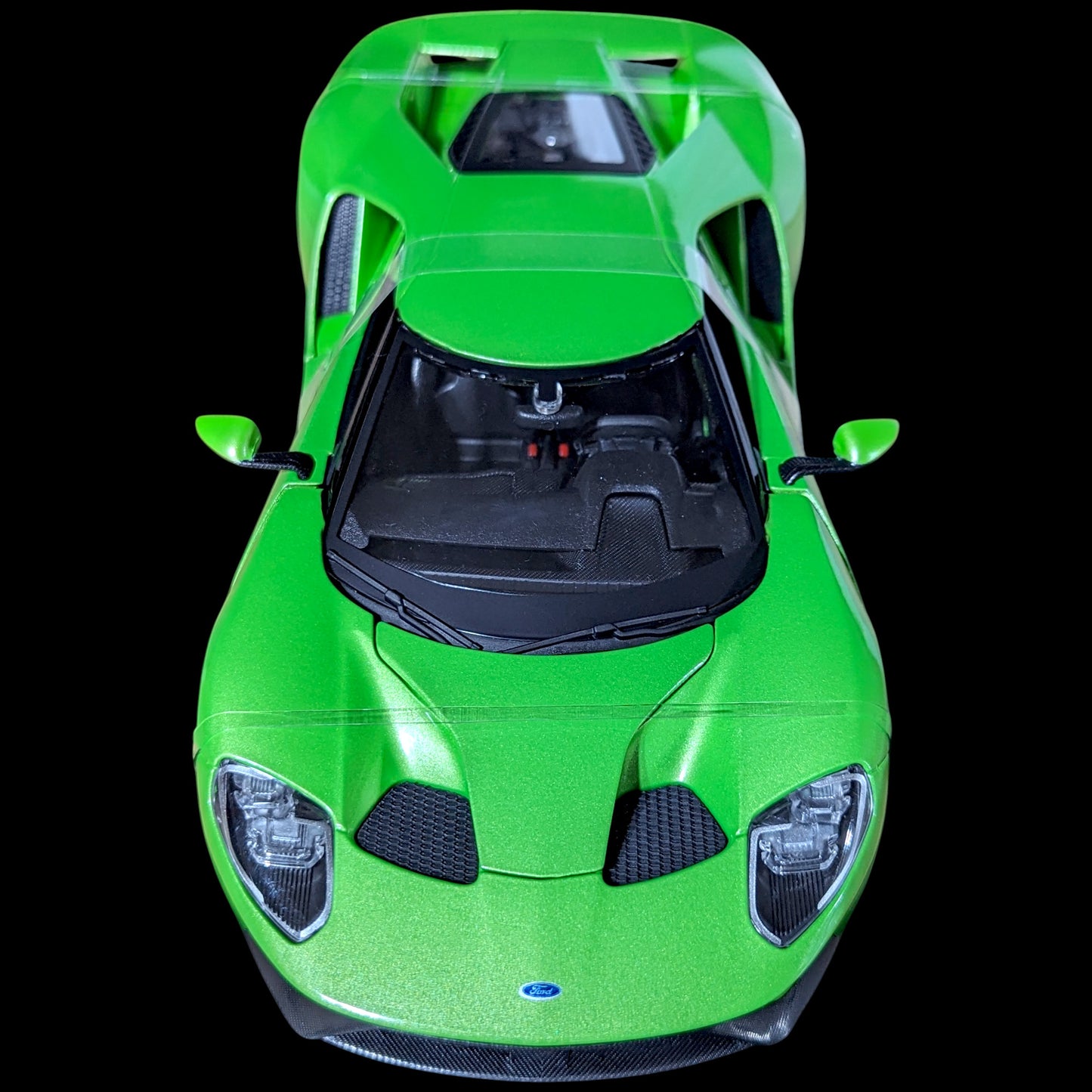 Maisto - Ford GT 2017 - Verde (NUEVO) 1:18