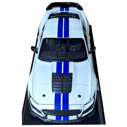 Maisto - Mustang Shelby GT500 2020 - Franja blanca (NUEVO) 1:18