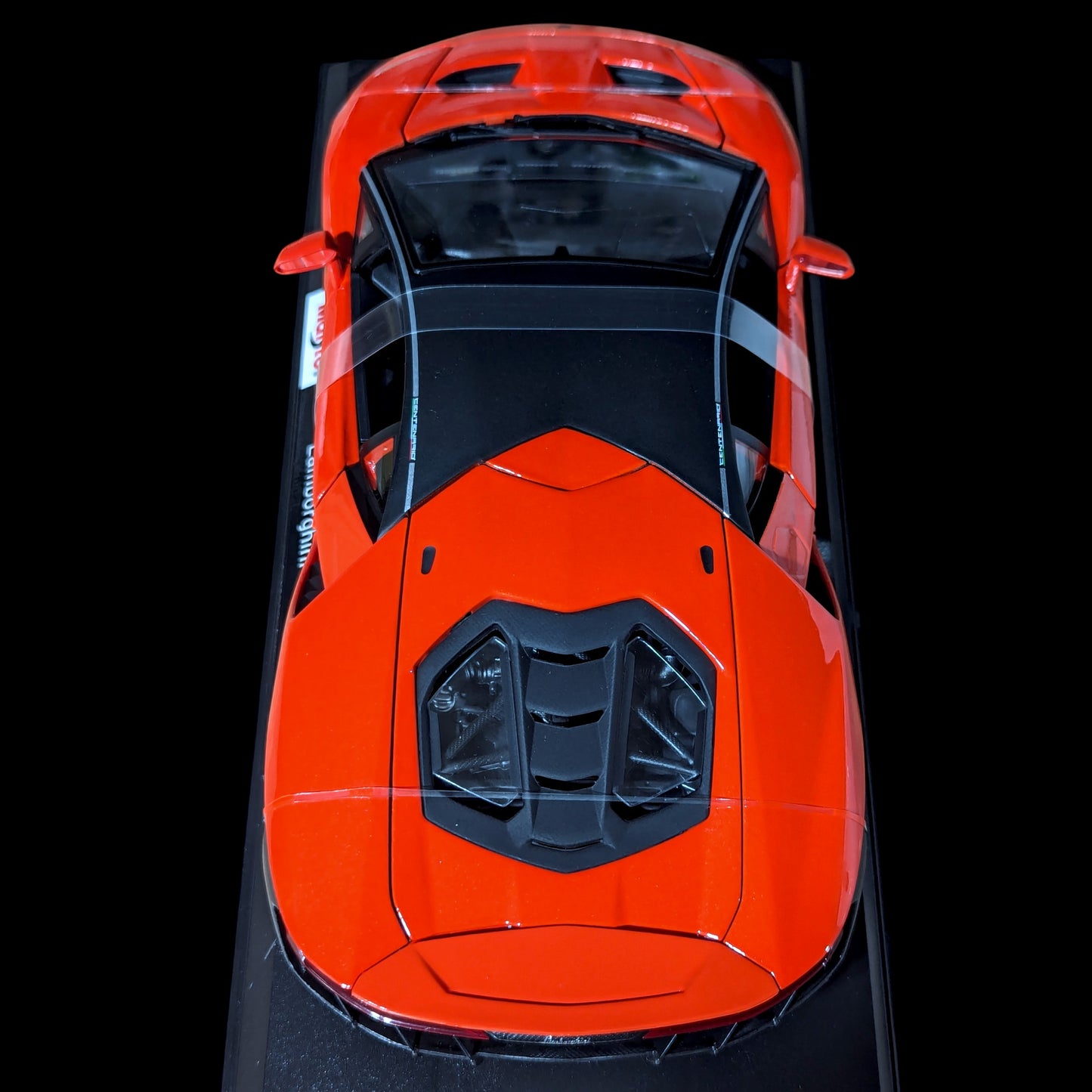 1:18 Maisto - Lamborghini Centenario Naranja Neón (NUEVO) 1/18
