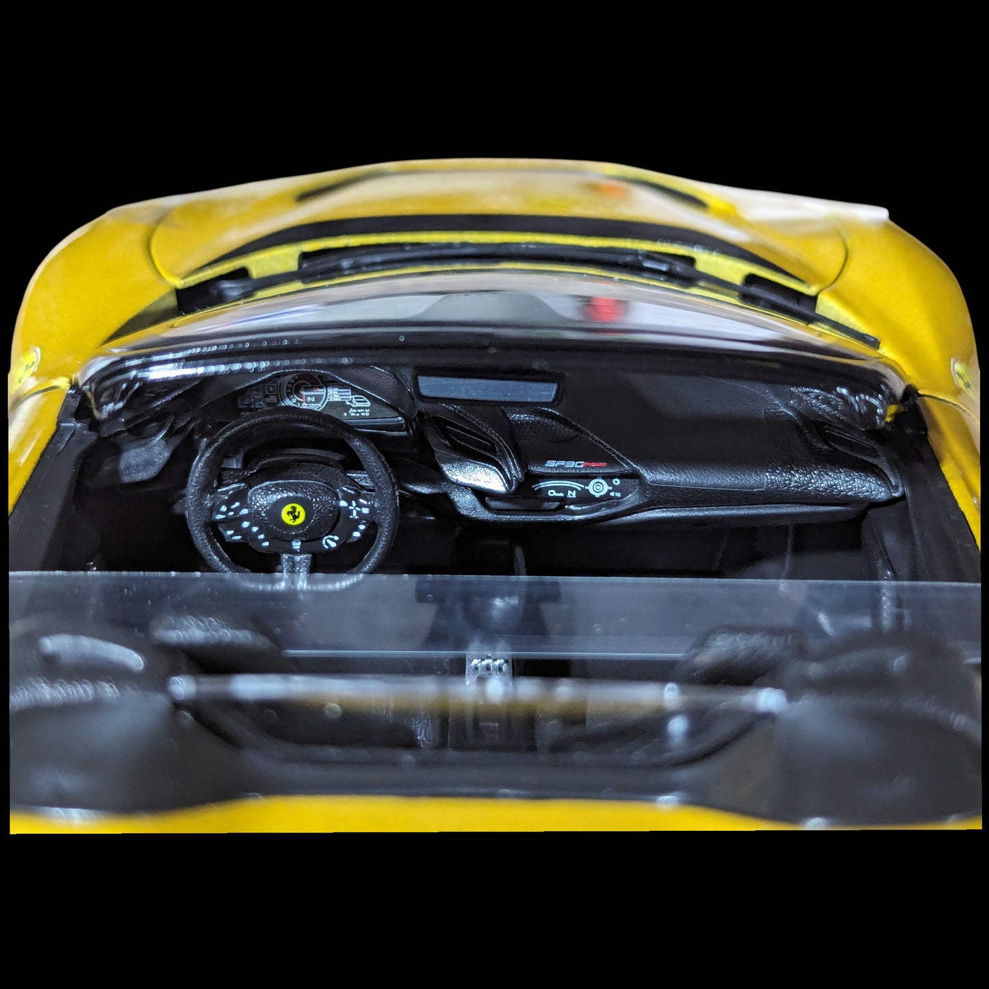 Maisto - Ferrari SF90 Spider Oro (NUEVO) 1:18