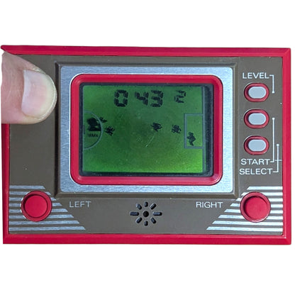 Q&Q Card Game Clock - Soccer (Red Unit) (QQ,Q & Q)
