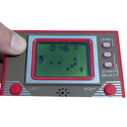 Q&Q Card Game Clock - Soccer (Red Unit) (QQ,Q & Q)