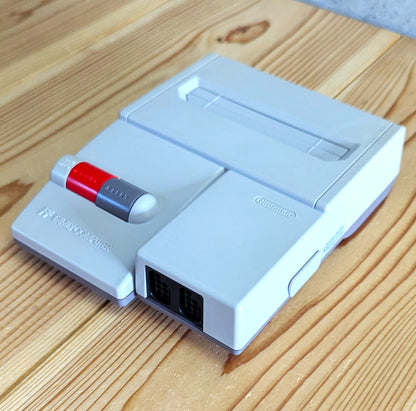 AV FAMICOM HVC-101 HM10392579 (Latest Ver) FC/NES Nintendo Japan NTSC-J Edition