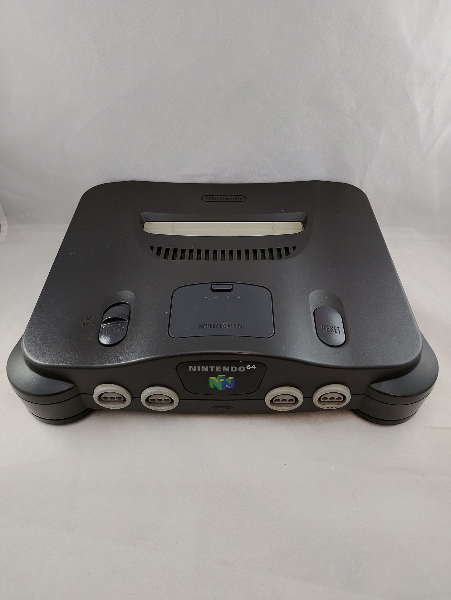 N64 – NUS-001 BLACK - SINGLE UNIT with JUMPER PAK/AC/AV - Nintendo NTSC-J (JAPAN)