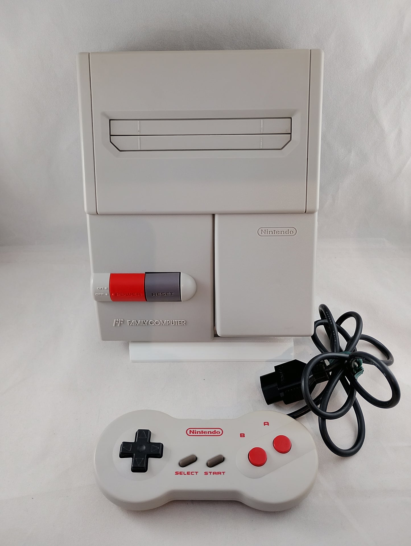 AV FAMICOM / HVC-101 (dernière version) – Nintendo (NTCS-J) JAPON