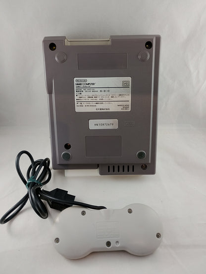 AV FAMICOM / HVC-101 (dernière version) – Nintendo (NTCS-J) JAPON