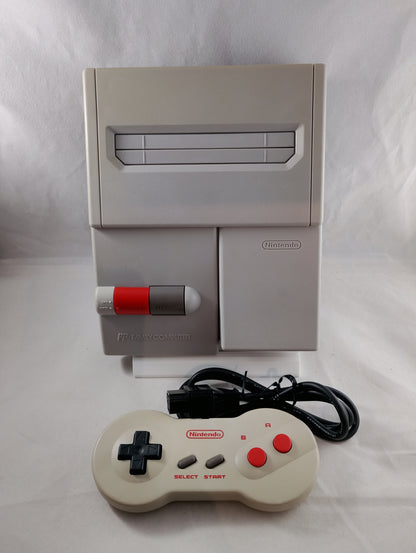 AV FAMICOM HVC-101 HN10672373 (Latest Ver) FC/NES Nintendo Japan NTSC-J Edition (Copia)