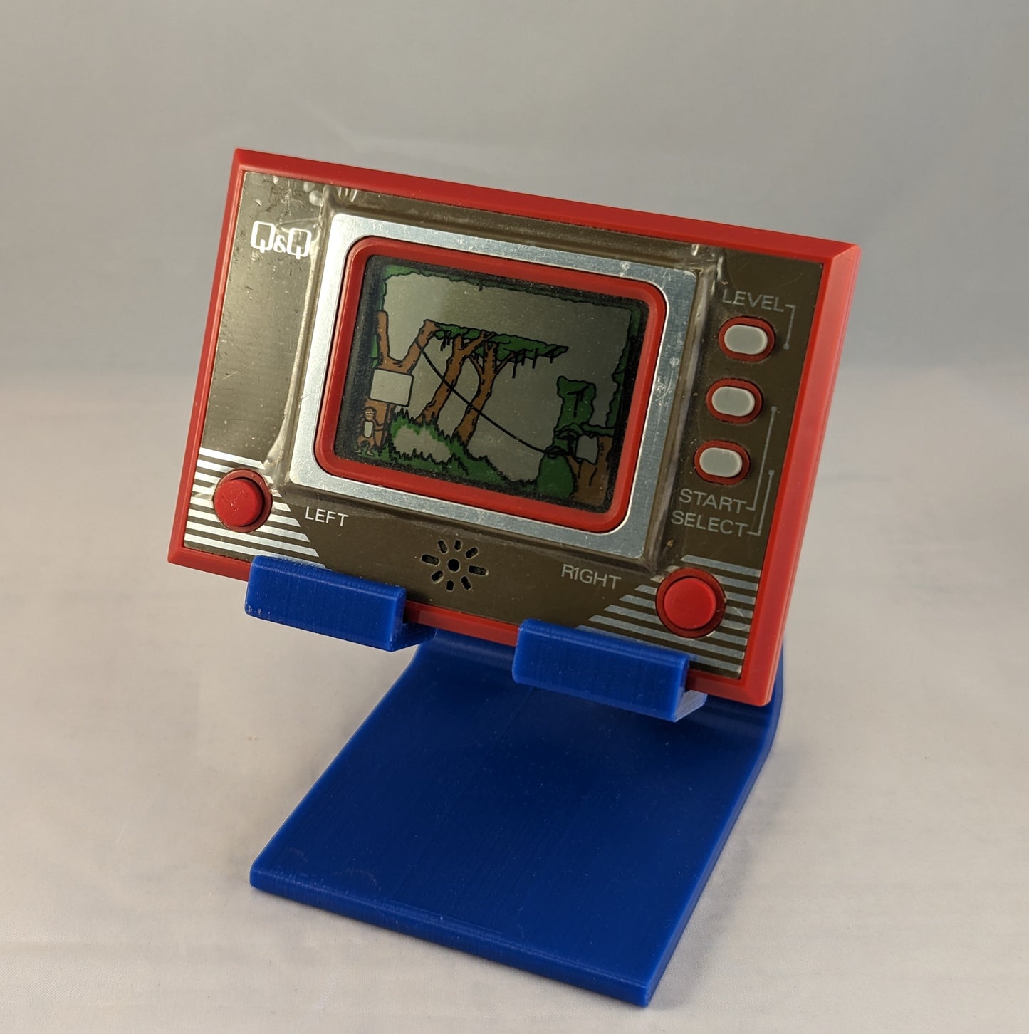 Q&Q Card Game Clock - Tarzan unit, protective screen film still attached (QQ,Q & Q)