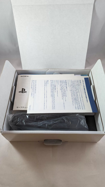 PS VITA - PCH 2000  PlayStation GLACIAR WHITE (JAPAN EDITION) SONY