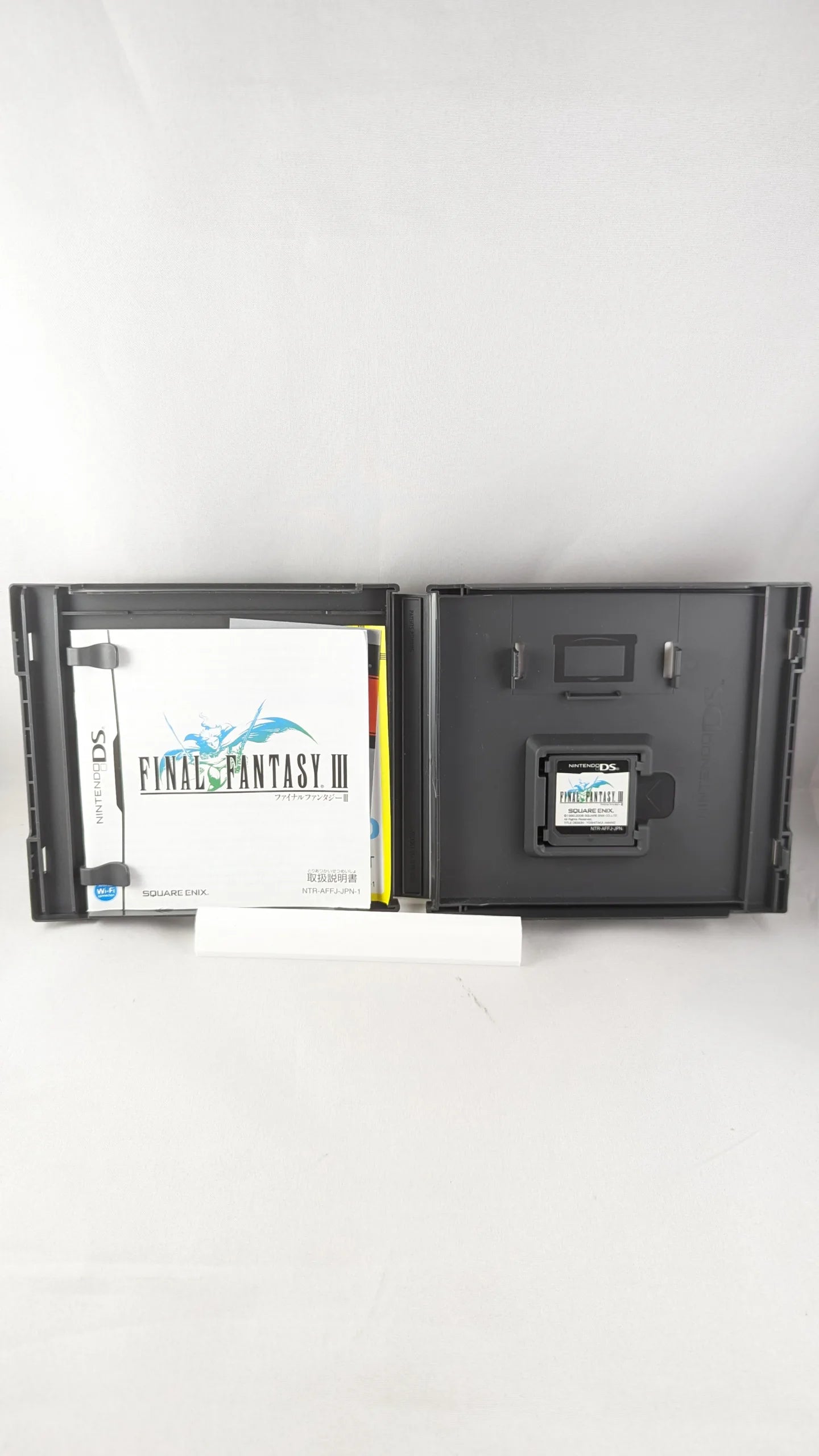 DS - Final Fantasy III game - Nintendo Japan Original Edition