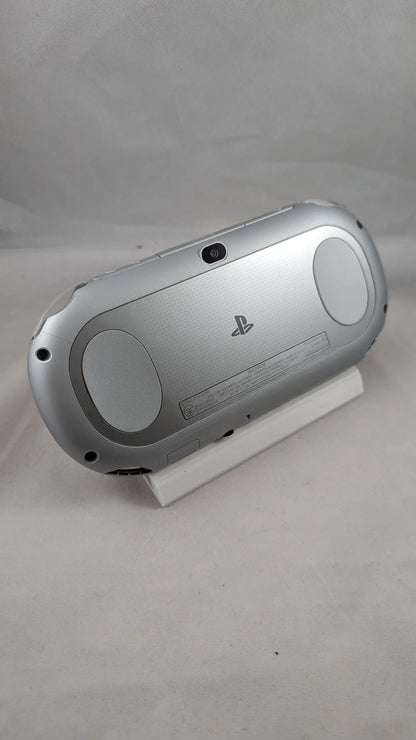 PS VITA PCH 2000 - PlayStation Silver (Japan Edition) SONY