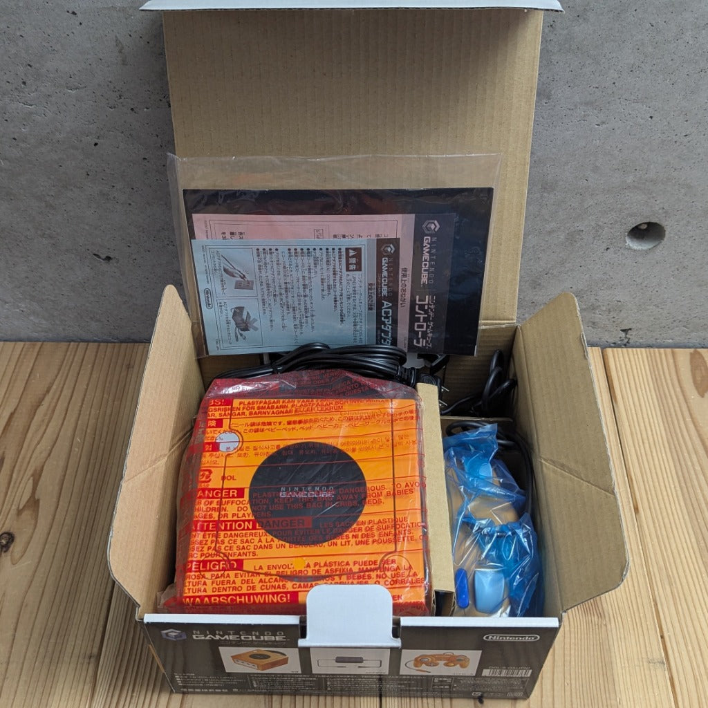 GC- Nintendo GameCube Console DOL-001 Spice Orange Box Set (CIB Matching Serial) + Controller + AC + AV + Manual