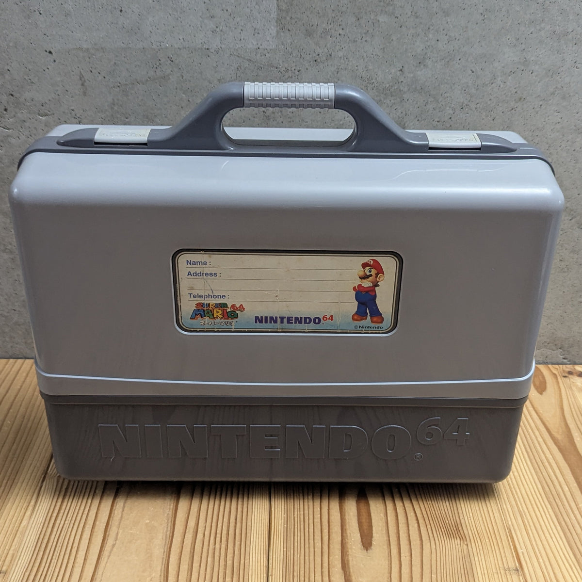 N64- Official Nintendo 64 Super Mario 64 Hard Carrying Case / Briefcase (With Moulded Console Tray)
