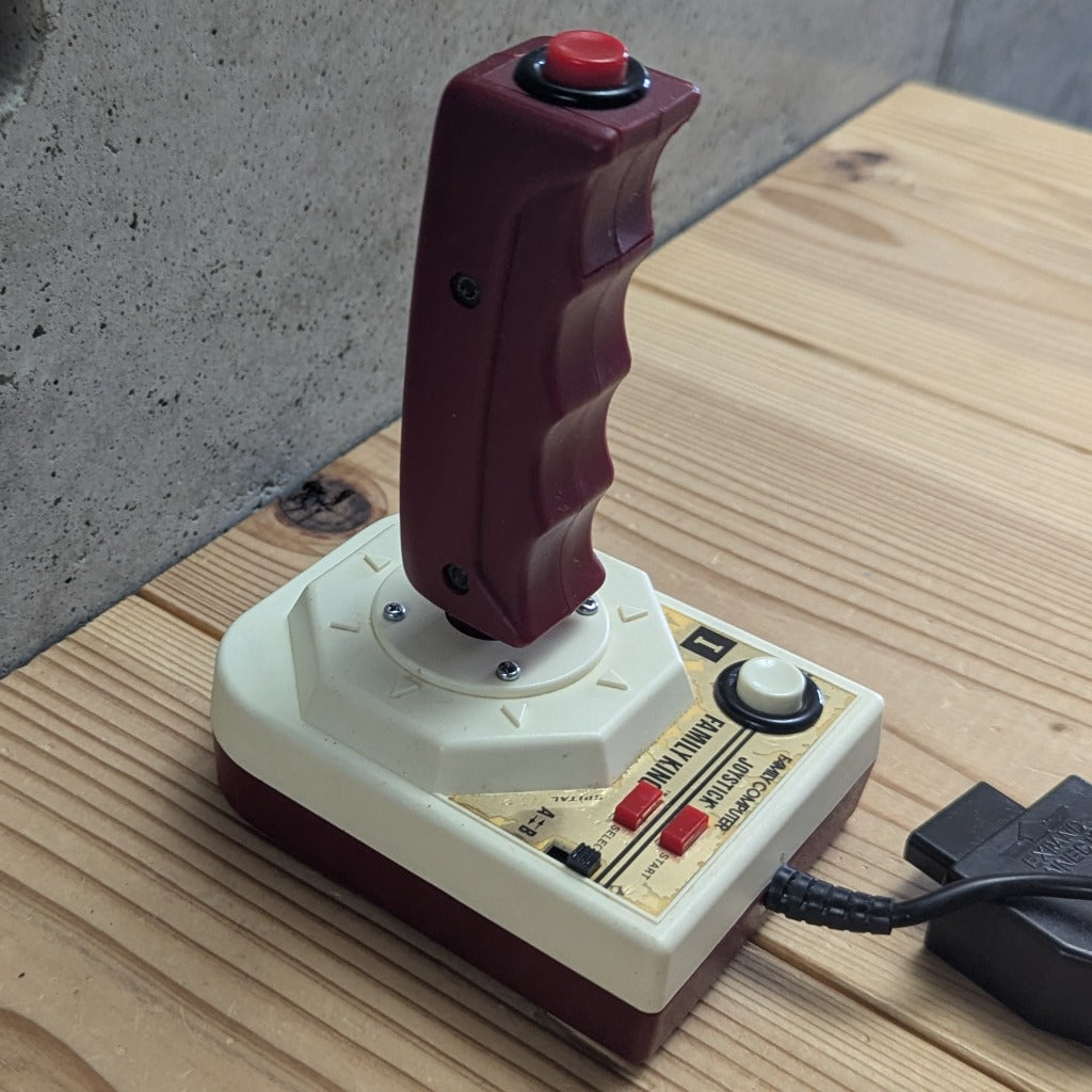 Spital Family King Joystick 3/4 Perspective Right