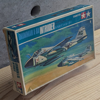 Tamiya Intruder Box Perspective View Left Side