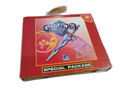 PS3/X-BOX 360 - Grand Theft Auto V - BradyGames OFFICIAL GUIDE Box Set (Brand New, Sealed)