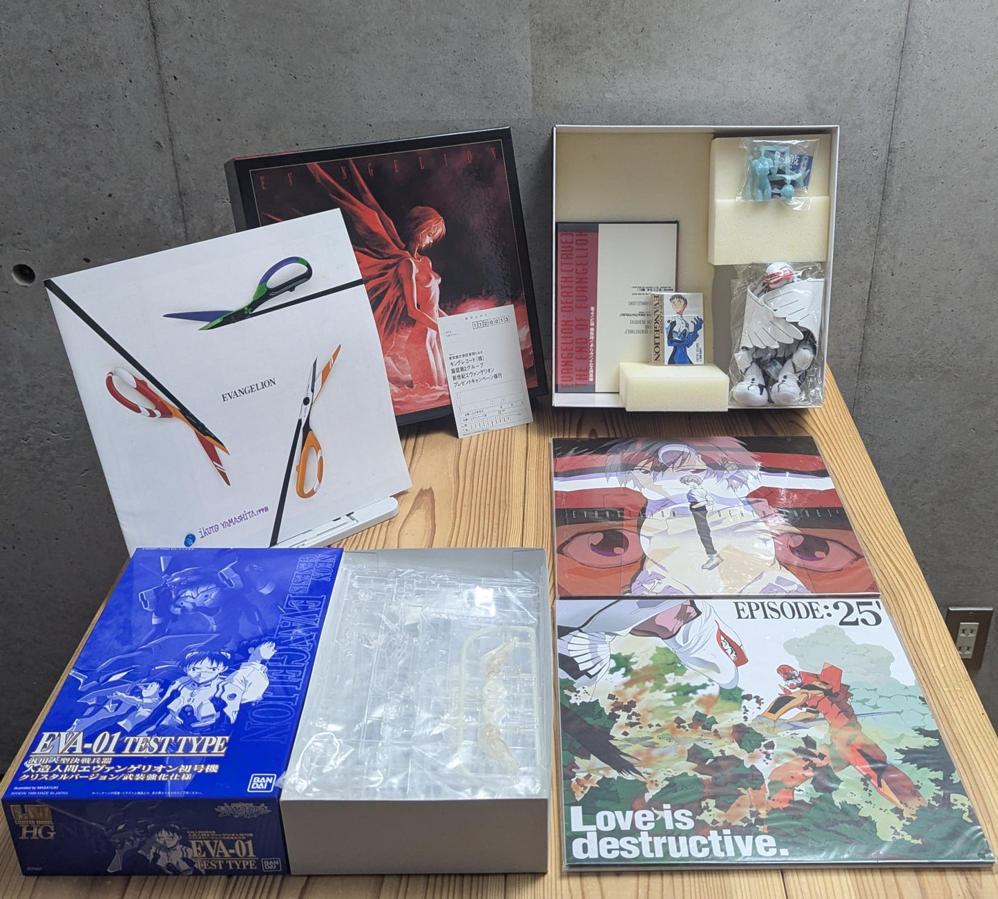 LD-Neon Genesis Evangelion Movie LaserDisc Box Set & Bandai HG EVA-01 Crystal Ver.