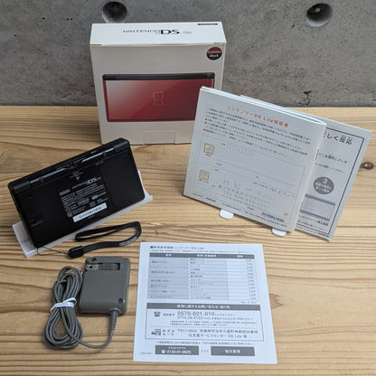 Nintendo DS Lite - Red - Nintendo (JAPAN Import)