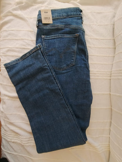 Levi's Classic Straight Jeans - Levi Strauss & Co (W27-L30) Women