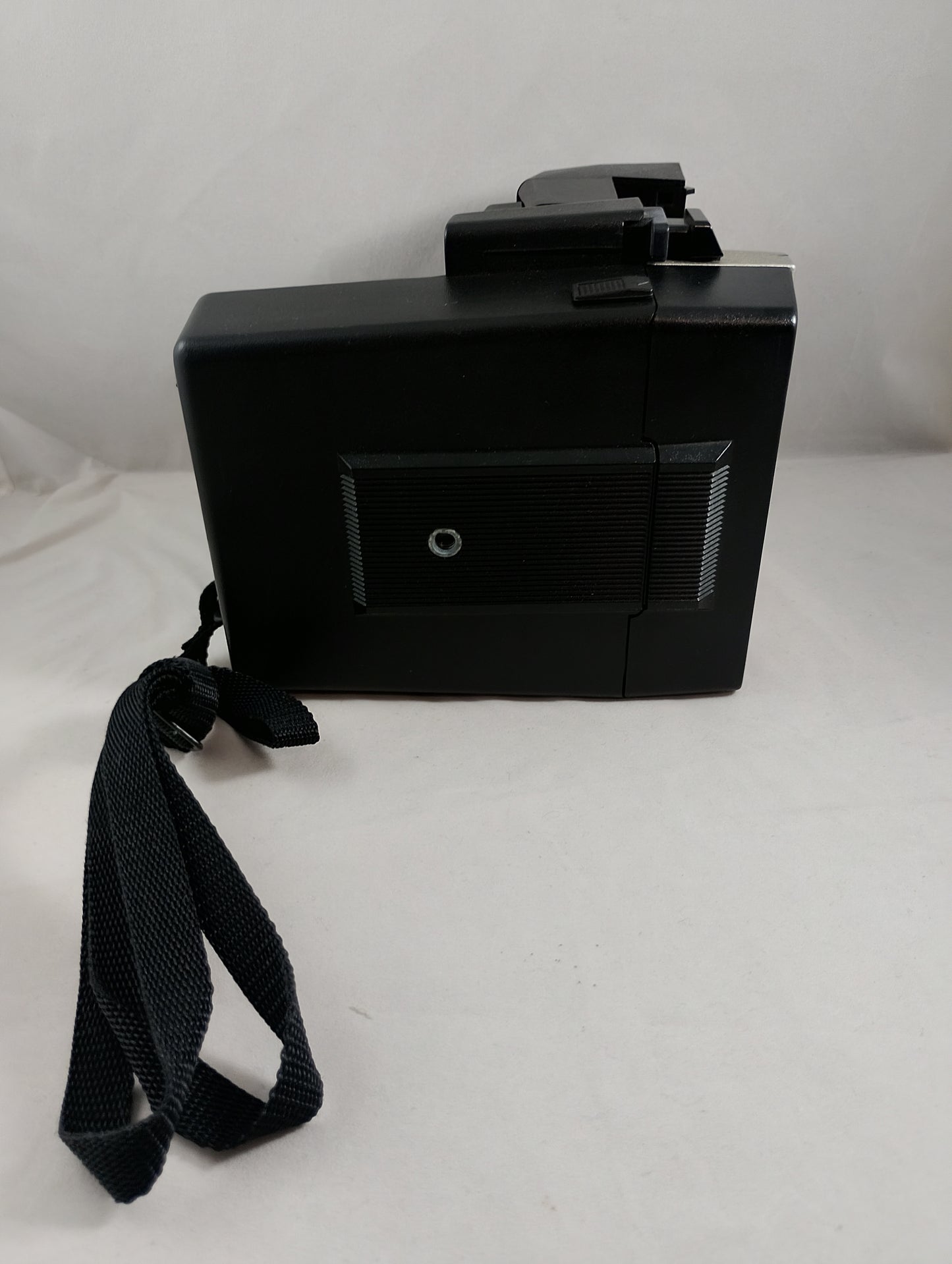 Polaroid 600 - Instant Camera - Polaroid
