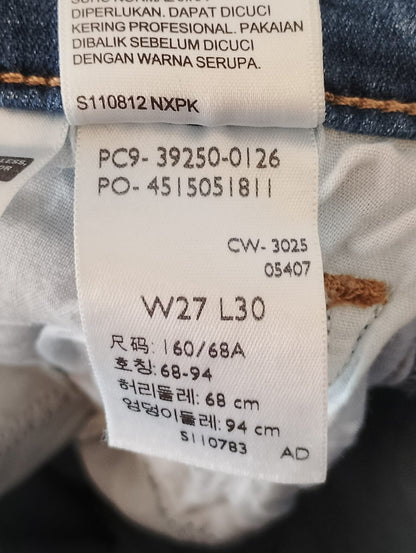 Levi's Classic Straight Jeans - Levi Strauss & Co (W27-L30) Women