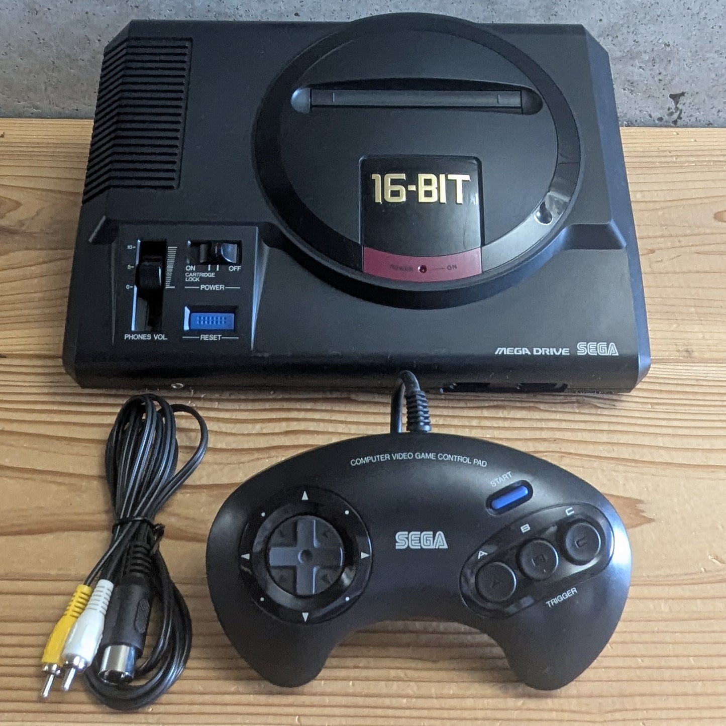 Mega Drive - Sega High Quality Computer Video Game 16-Bit - SEGA (JAPAN Import)