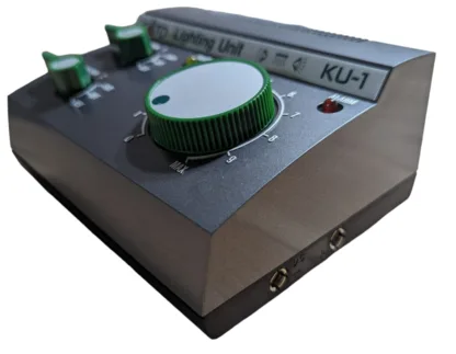 KATO LIGHT CONTROLLER KU-1 WITH BOX (22-0100) - Imagen 5